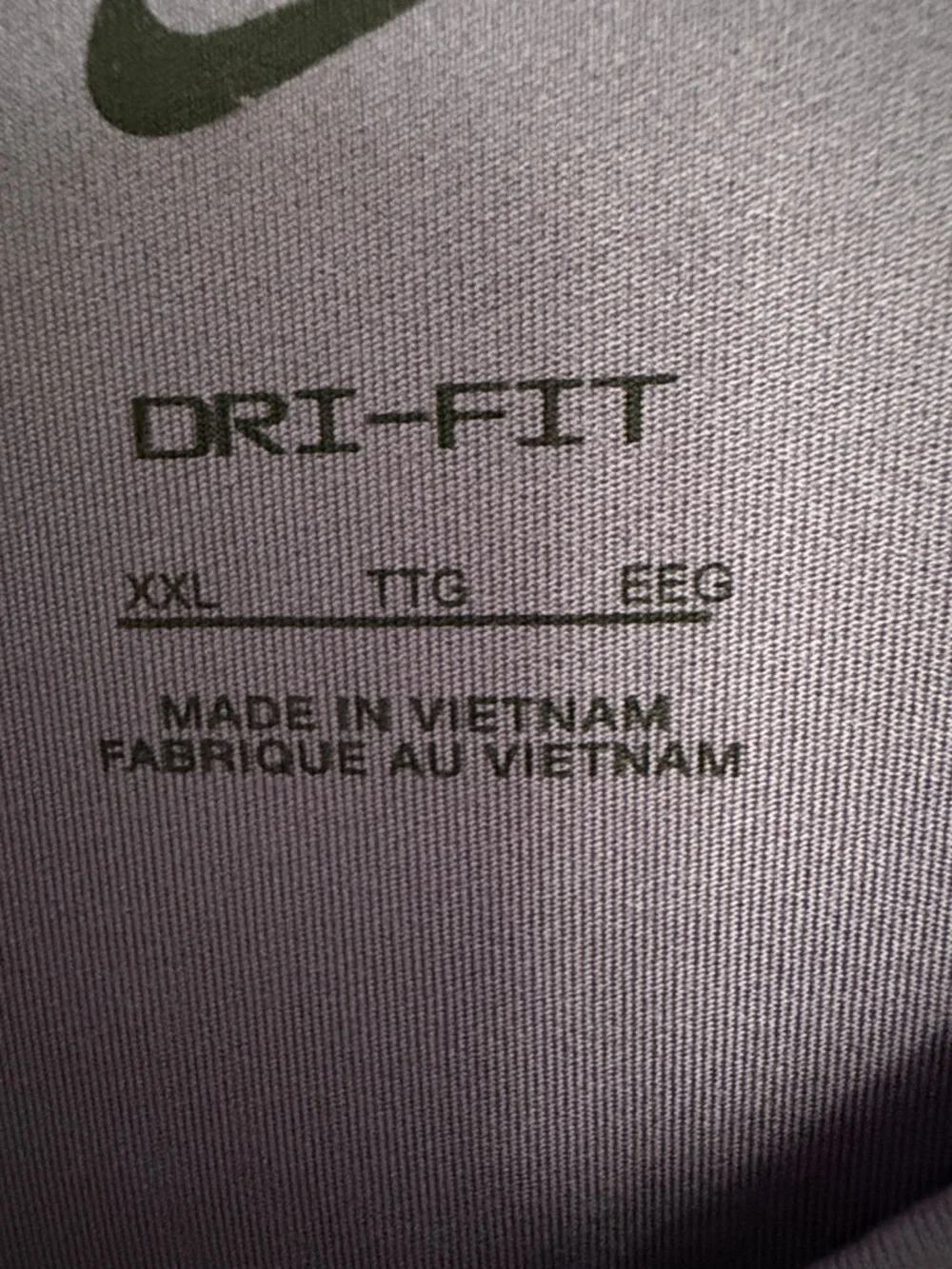 Nike Women's Plum High-Rise Leggings, Size XXL (2X) - Picture 2 of 6